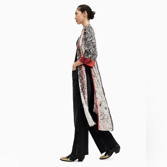 All Saints Multicolor Snake Print Robe - Picture 5 of 7